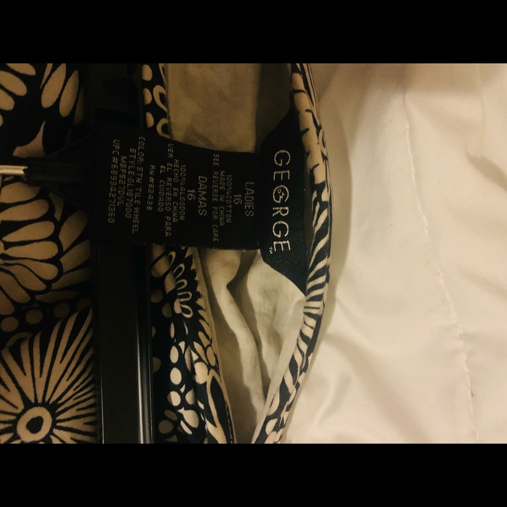 Pencil Skirt - Picture 2 of 2